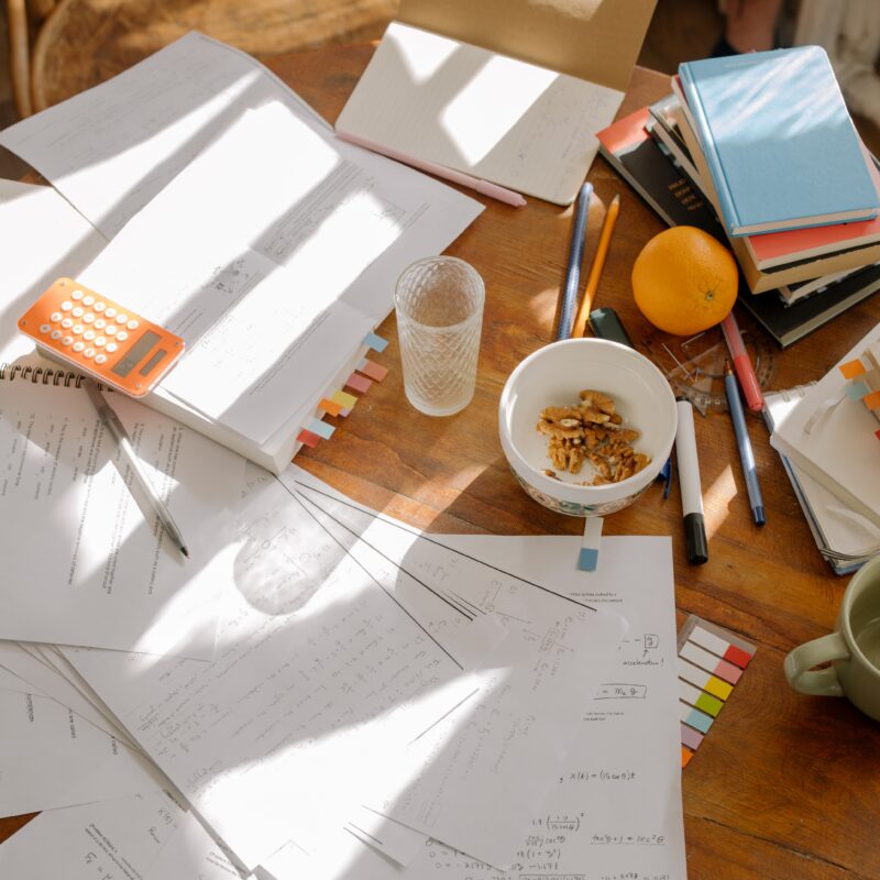 messy desk